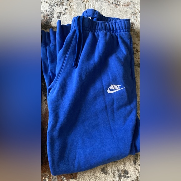 Nike Men’s Royal Blue Sweatpants - Picture 1 of 4